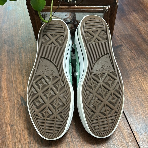 Converse You Shoes - Picture 6 of 6